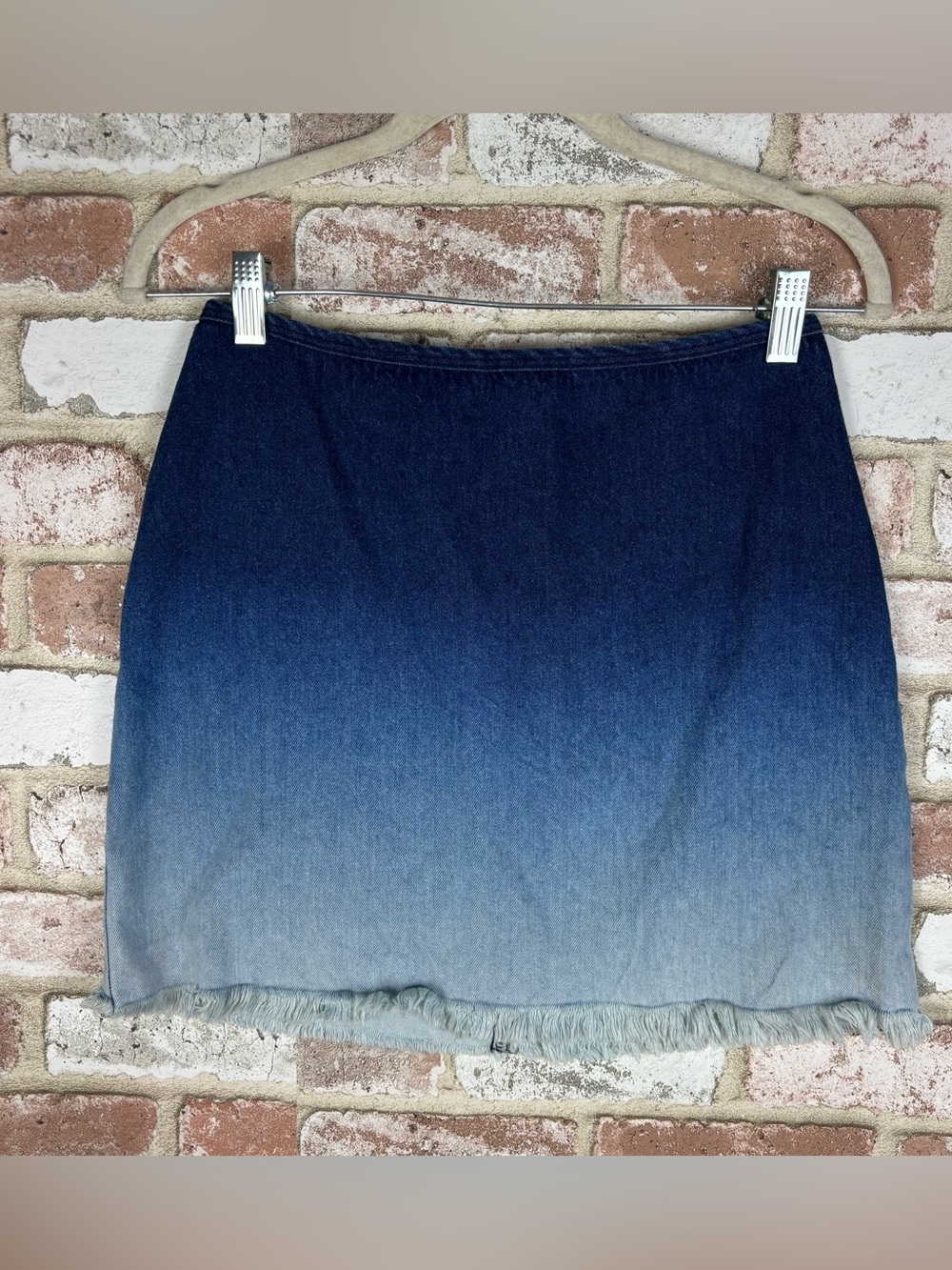 Vintage VENUS denim ombre mini skirt | small